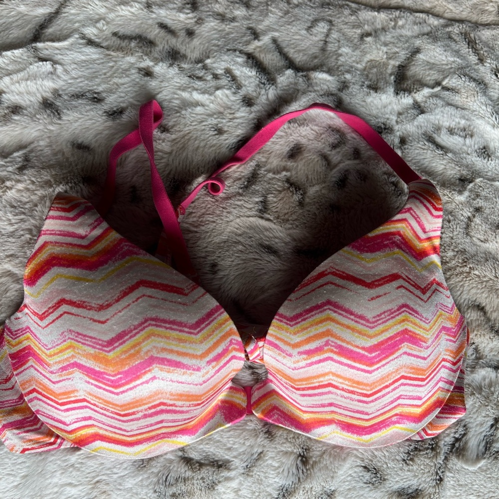 Victorias Secret Bra 34B